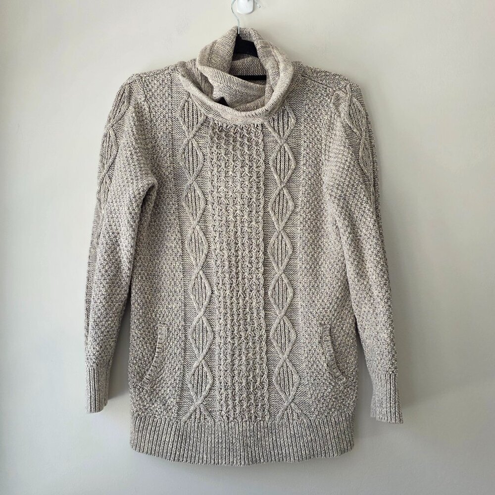 L.L.Bean Signature Funnel Neck Cable Knit Sweater | Medium | Cotton Chunky Gray